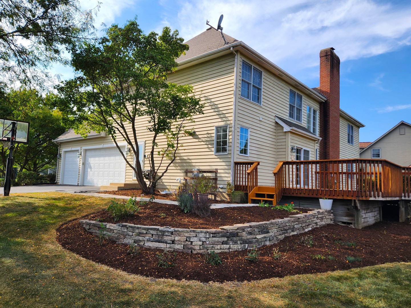 7N919 Cloverfield Road