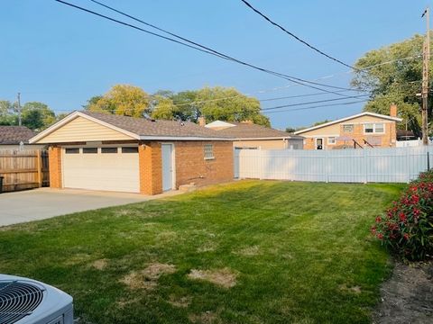 A home in Oak Lawn