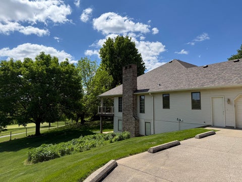 Tiny photo for 2357 Palmera Court, Bettendorf, IA 52722 (MLS # 12623465)