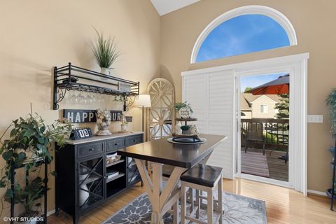 Tiny photo for 1706 Pine Street #1706, McHenry, IL 60051 (MLS # 12628821)