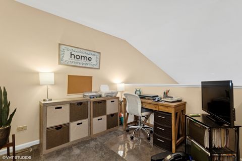 Tiny photo for 1706 Pine Street #1706, McHenry, IL 60051 (MLS # 12628821)