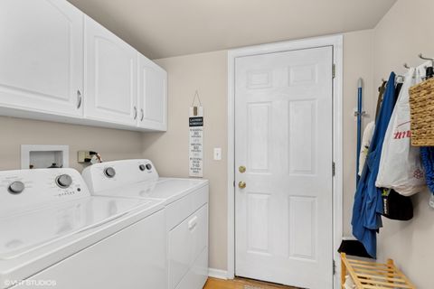 Tiny photo for 1706 Pine Street #1706, McHenry, IL 60051 (MLS # 12628821)