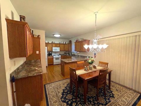 Tiny photo for 254 Landfield Road, Batavia, IL 60510 (MLS # 12595239)