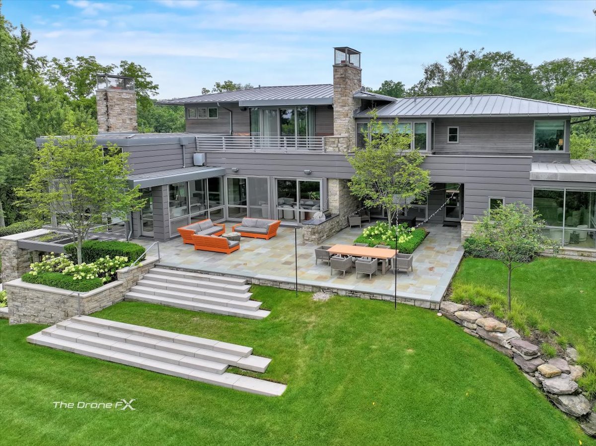 412 Fox Trail Court