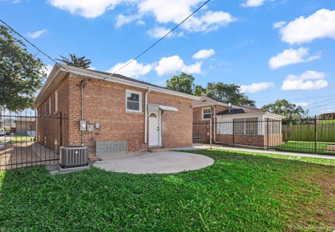 Tiny photo for 12334 S Loomis Street, Calumet Park, IL 60827 (MLS # 12795574)