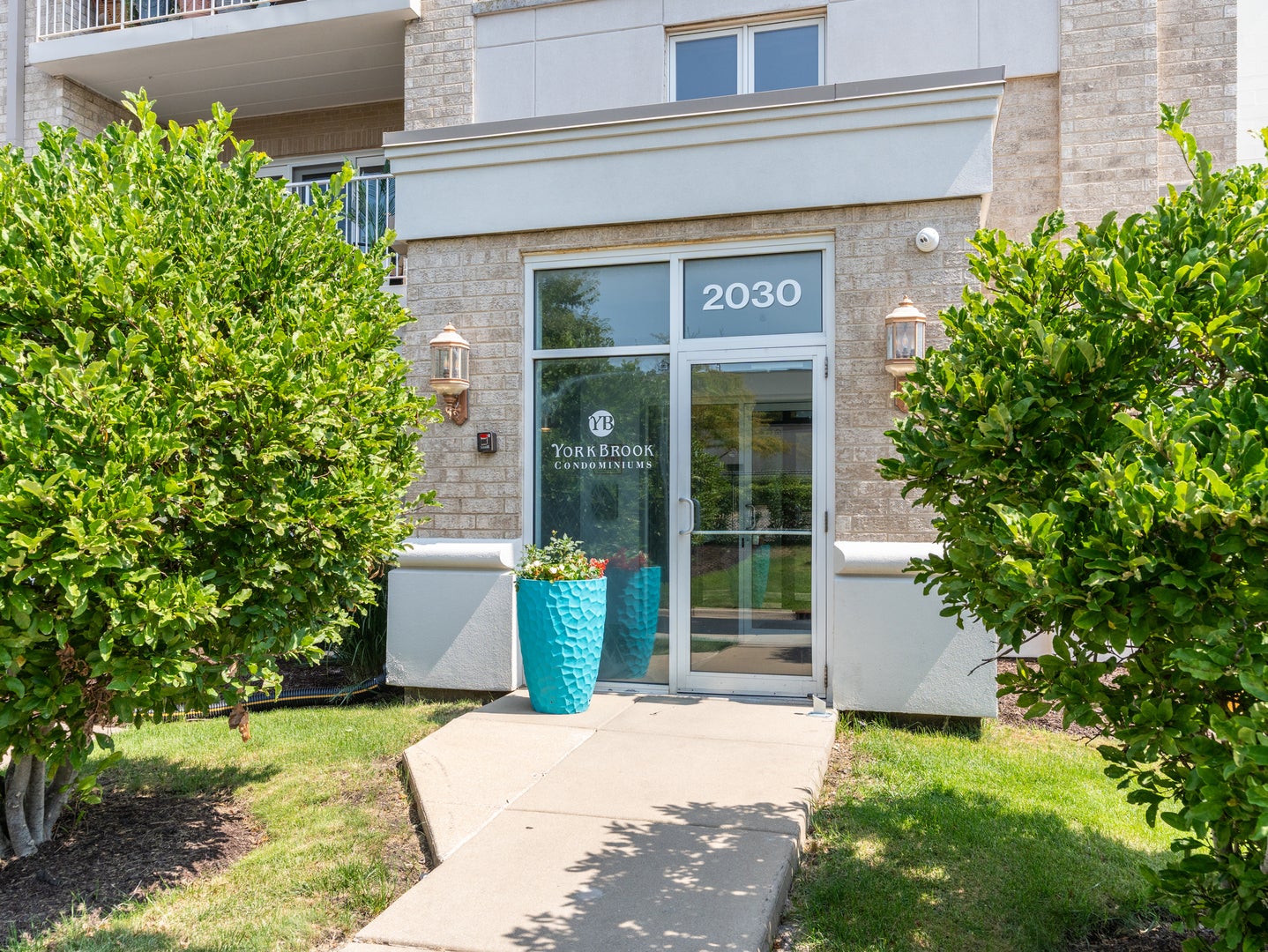 2030 Saint Regis Drive 412