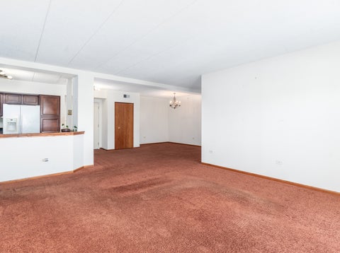 Tiny photo for 2030 Saint Regis Drive #412, Lombard, IL 60148 (MLS # 12750140)