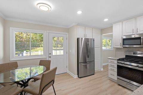 Tiny photo for 7S610 Lynn Drive, Naperville, IL 60540 (MLS # 12503703)