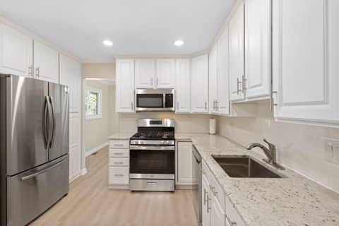 Tiny photo for 7S610 Lynn Drive, Naperville, IL 60540 (MLS # 12503703)