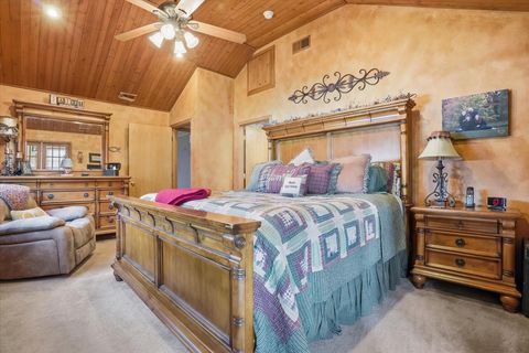 Tiny photo for 10606 W Eastwood Road, Beach Park, IL 60087 (MLS # 12605879)