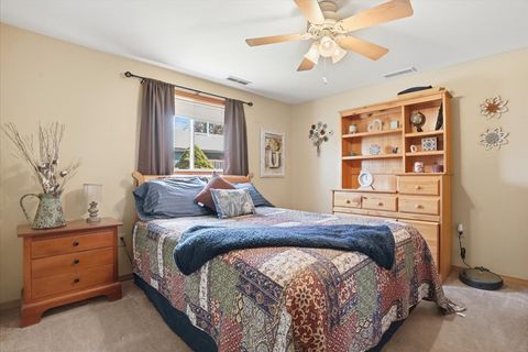 Tiny photo for 10606 W Eastwood Road, Beach Park, IL 60087 (MLS # 12605879)