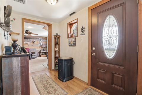 Tiny photo for 10606 W Eastwood Road, Beach Park, IL 60087 (MLS # 12605879)