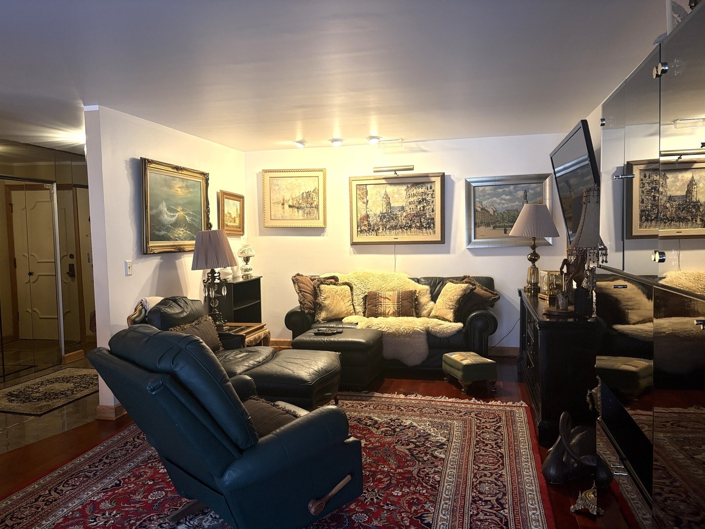 9529 Bronx Avenue 401