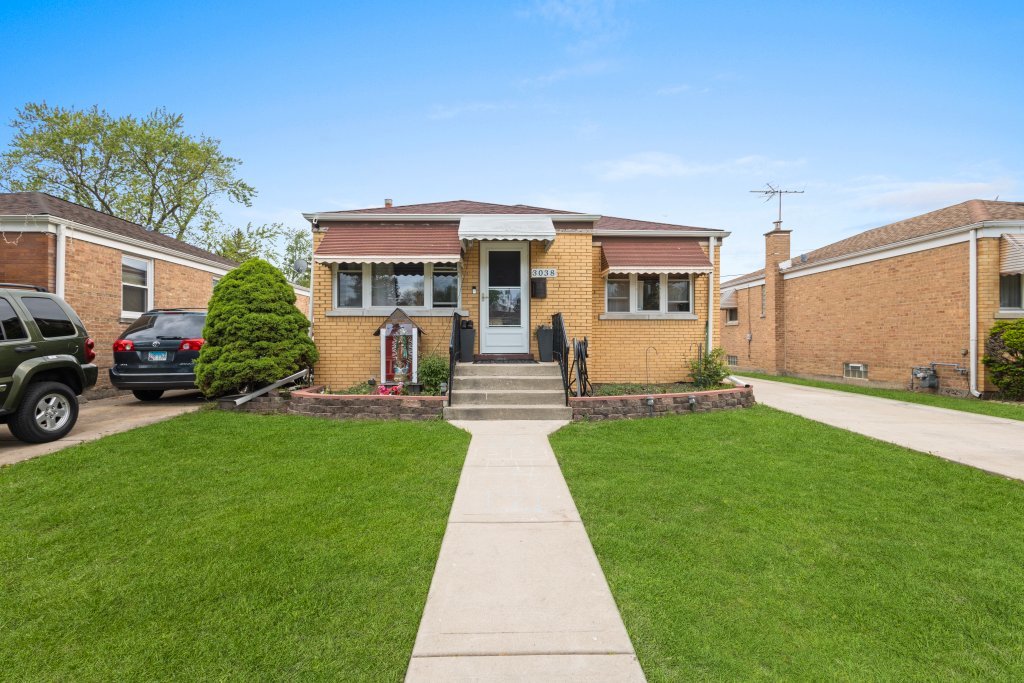 3038 Sarah Street