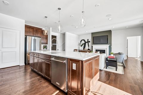 Tiny photo for 3102 Adelwood Circle, Aurora, IL 60503 (MLS # 12573795)