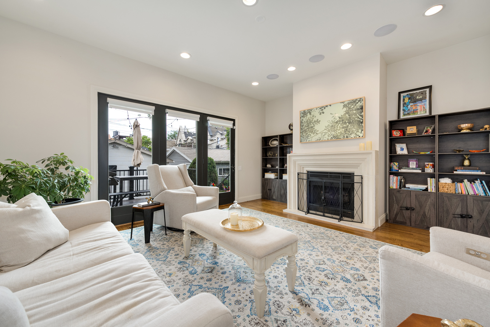 1715 W Wabansia Avenue