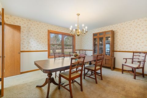 Tiny photo for 1602 Brittany Lane, Long Grove, IL 60047 (MLS # 12596588)