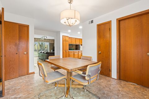 Tiny photo for 1602 Brittany Lane, Long Grove, IL 60047 (MLS # 12596588)