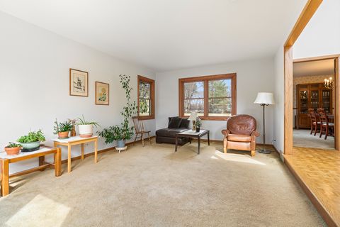 Tiny photo for 1602 Brittany Lane, Long Grove, IL 60047 (MLS # 12596588)