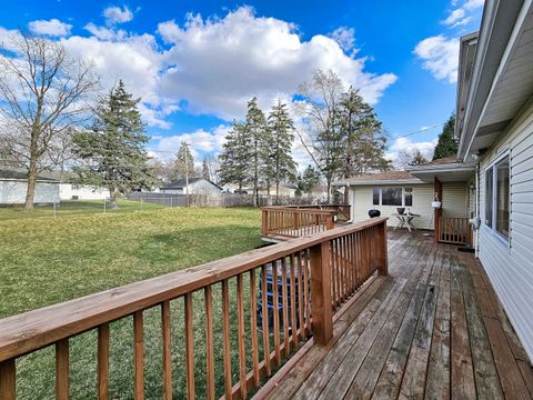 Tiny photo for 357 N PIONEER Drive, Addison, IL 60101 (MLS # 12604502)