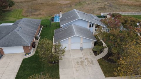 Tiny photo for 8030 Valley View Drive, Tinley Park, IL 60477 (MLS # 12503202)