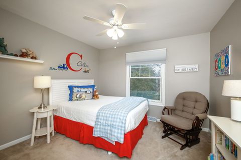 Tiny photo for 709 Pleasant Avenue, Glen Ellyn, IL 60137 (MLS # 12527857)