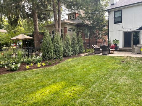 Tiny photo for 709 Pleasant Avenue, Glen Ellyn, IL 60137 (MLS # 12527857)