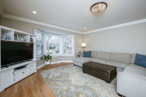 Tiny photo for 709 Pleasant Avenue, Glen Ellyn, IL 60137 (MLS # 12527857)