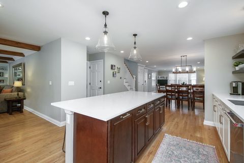 Tiny photo for 709 Pleasant Avenue, Glen Ellyn, IL 60137 (MLS # 12527857)