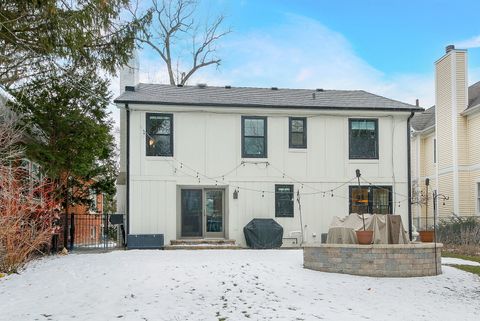 Tiny photo for 709 Pleasant Avenue, Glen Ellyn, IL 60137 (MLS # 12527857)