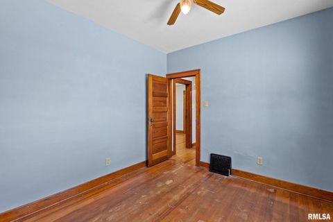 Tiny photo for 313 N 20TH Street, East Moline, IL 61244 (MLS # QC4269077)