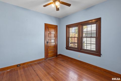 Tiny photo for 313 N 20TH Street, East Moline, IL 61244 (MLS # QC4269077)