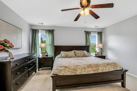 Tiny photo for 26425 N Pheasant Run, Mundelein, IL 60060 (MLS # 12727617)