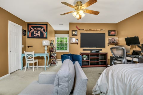 Tiny photo for 26425 N Pheasant Run, Mundelein, IL 60060 (MLS # 12727617)
