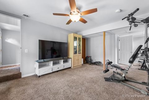 Tiny photo for 1233 LAKEWOOD Drive, Lake Holiday, IL 60552 (MLS # 12505012)