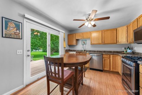 Tiny photo for 1233 LAKEWOOD Drive, Lake Holiday, IL 60552 (MLS # 12505012)