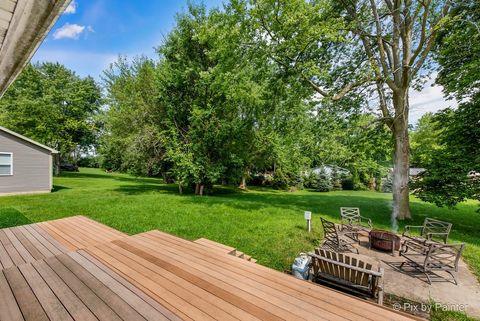 Tiny photo for 1233 LAKEWOOD Drive, Lake Holiday, IL 60552 (MLS # 12505012)