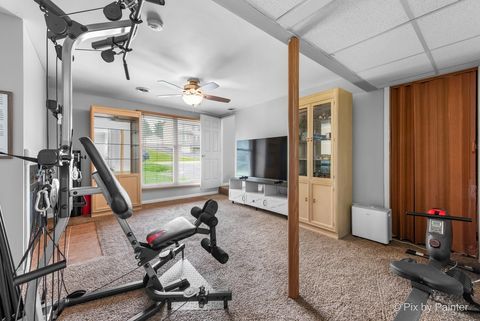 Tiny photo for 1233 LAKEWOOD Drive, Lake Holiday, IL 60552 (MLS # 12505012)