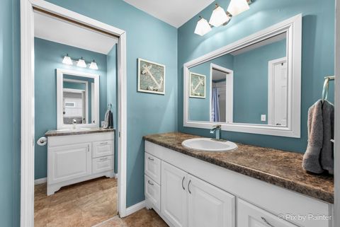 Tiny photo for 1233 LAKEWOOD Drive, Lake Holiday, IL 60552 (MLS # 12505012)