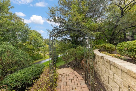 Tiny photo for 2256 Ridgewood Road, Lisle, IL 60532 (MLS # 12754944)