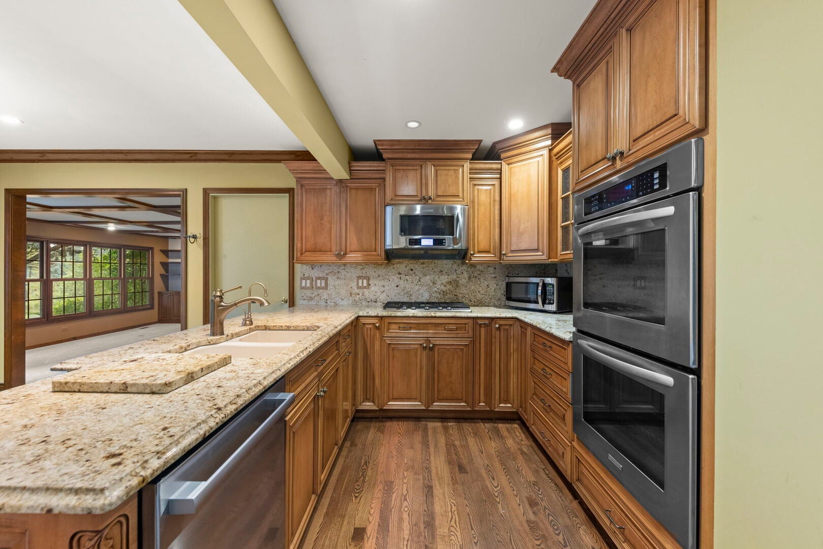 2256 Ridgewood Road