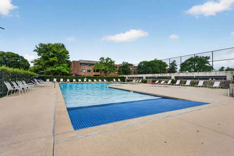 Tiny photo for 3110 Pheasant Creek Drive #209, Northbrook, IL 60062 (MLS # 12711075)