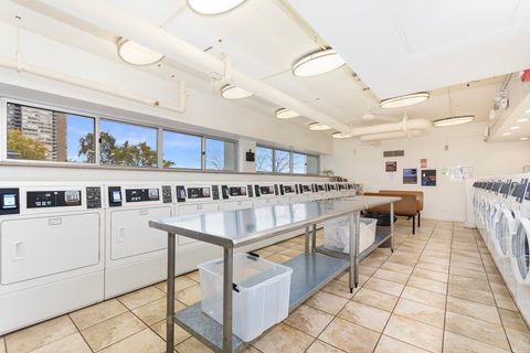 Tiny photo for 6171 N Sheridan Road #2104, Chicago, IL 60660 (MLS # 12603031)