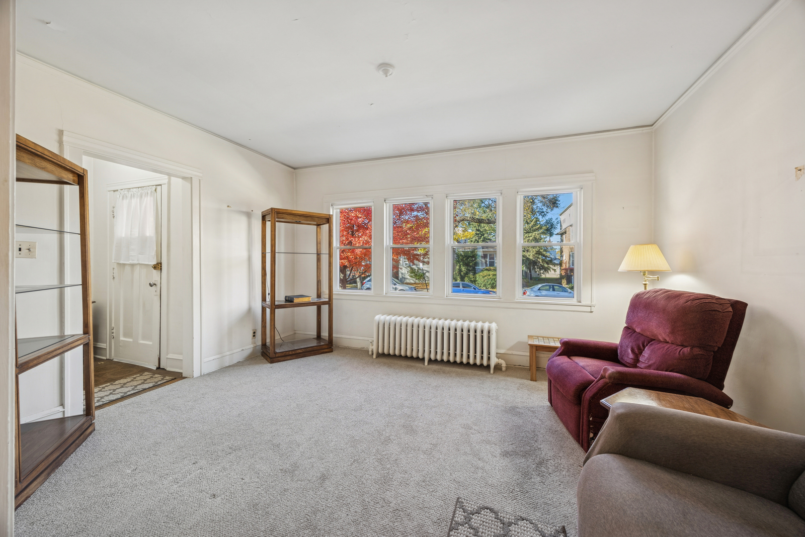 2539 N Newcastle Avenue