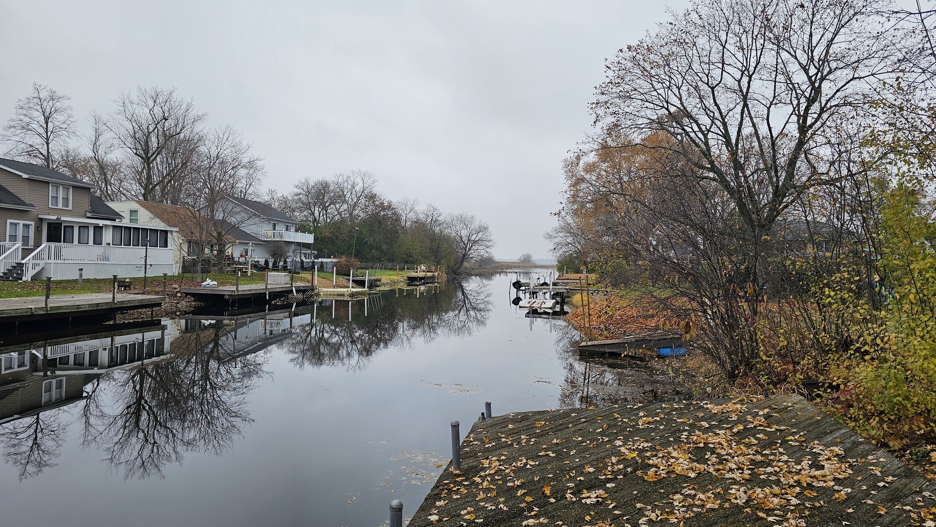 26177 W Heart O Lakes Boulevard