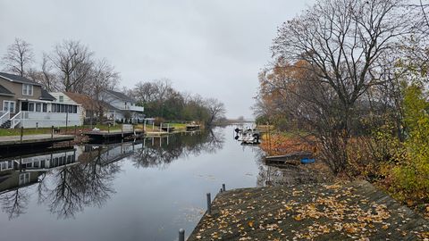 Tiny photo for 26177 W Heart O Lakes Boulevard, Antioch, IL 60002 (MLS # 12422995)