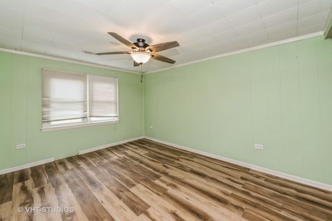 Tiny photo for 26177 W Heart O Lakes Boulevard, Antioch, IL 60002 (MLS # 12422995)