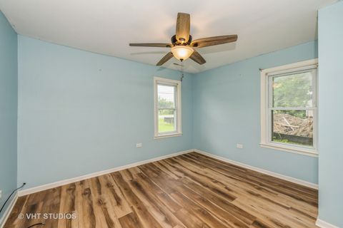 Tiny photo for 26177 W Heart O Lakes Boulevard, Antioch, IL 60002 (MLS # 12422995)