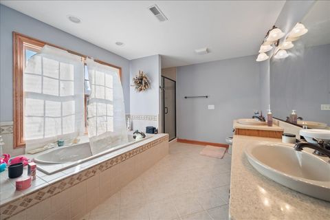 Tiny photo for 1084 Redwood Drive, Yorkville, IL 60560 (MLS # 12496590)