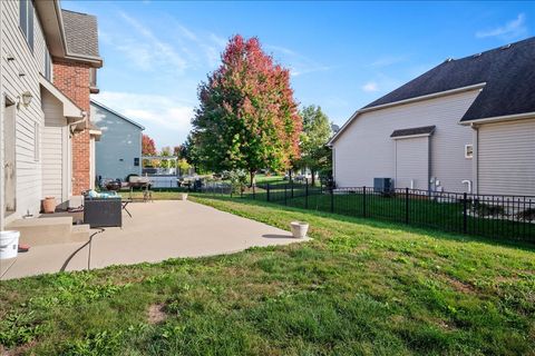 Tiny photo for 1084 Redwood Drive, Yorkville, IL 60560 (MLS # 12496590)